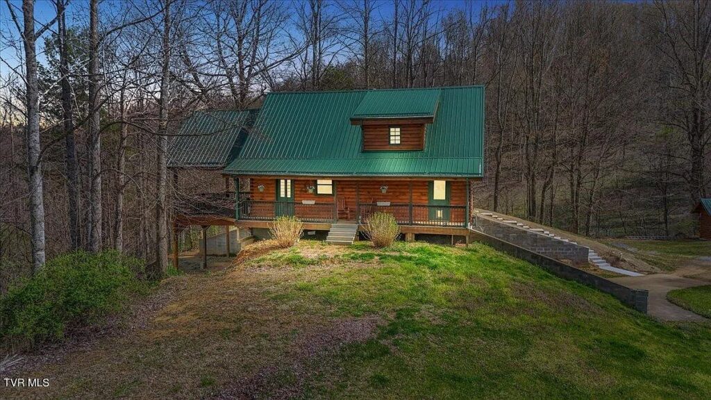 Sage Sanctuary and Mountain Retreat sage sancturay main cabin